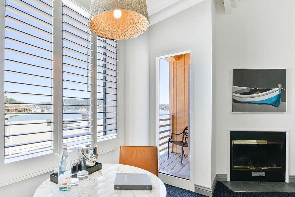 Waters Edge Hotel Tiburon Værelse billede