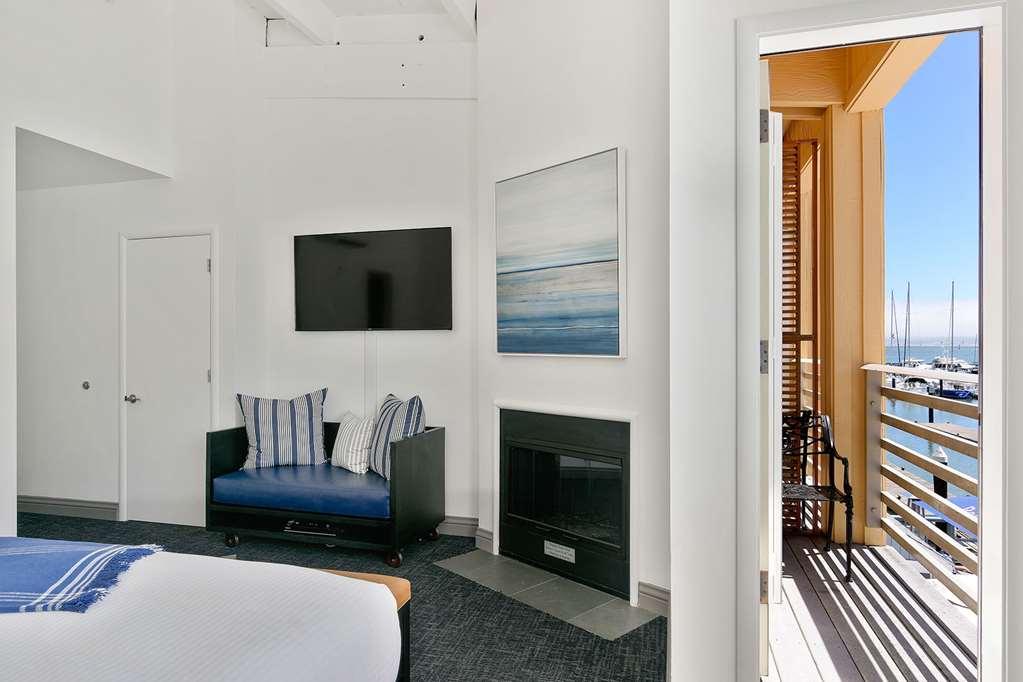 Waters Edge Hotel Tiburon Værelse billede