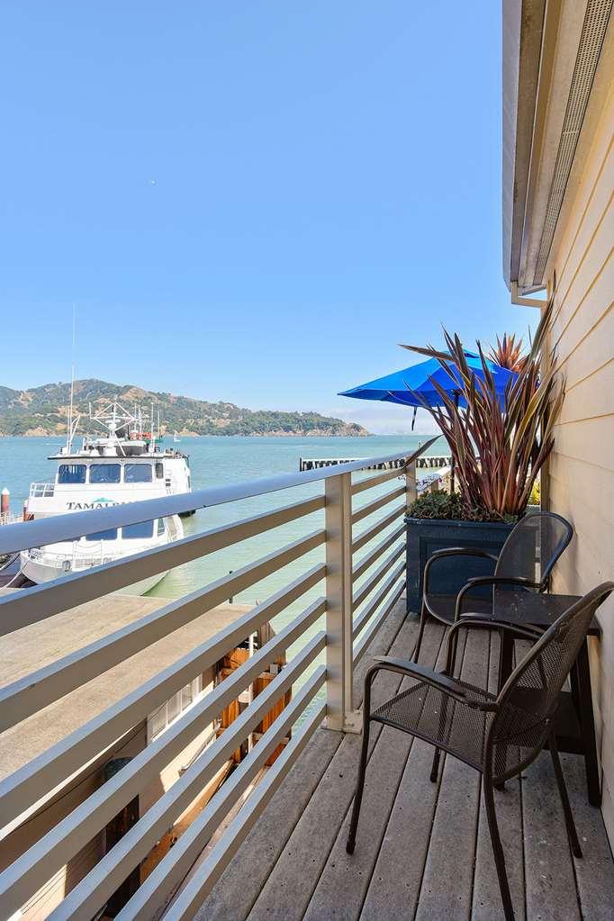 Waters Edge Hotel Tiburon Værelse billede